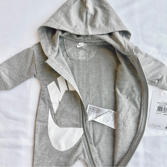 New with Tags Spellout Hooded Playsuit 🏁 by Nike; Size Newborn - Picture 3 of 4